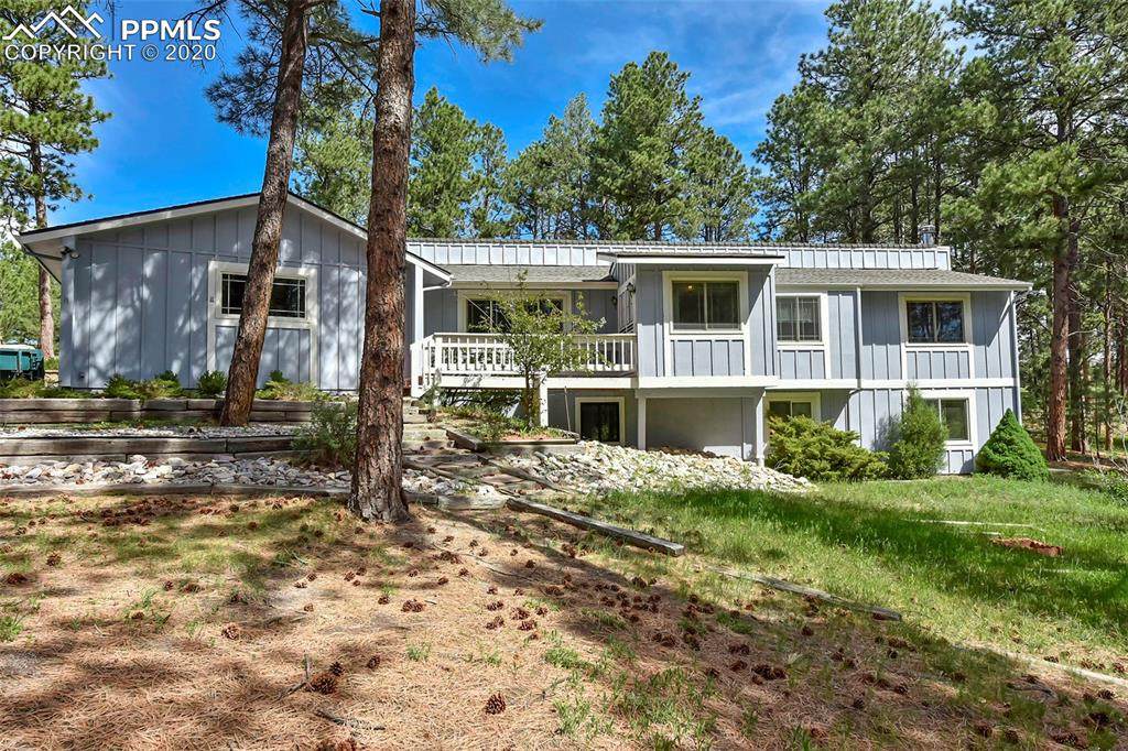18730 St Andrews Drive - Photo 1
