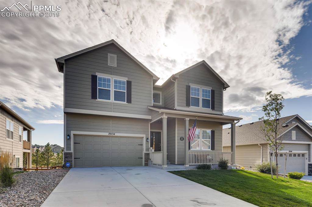 19534 Lindenmere Drive - Photo 1