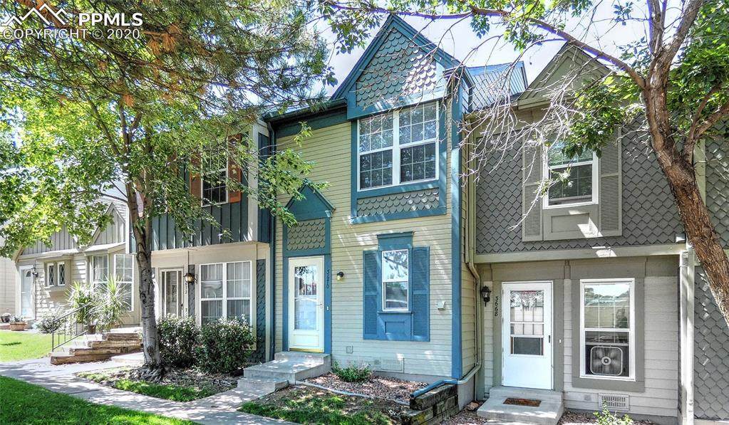3670 Queen Anne Way - Photo 1