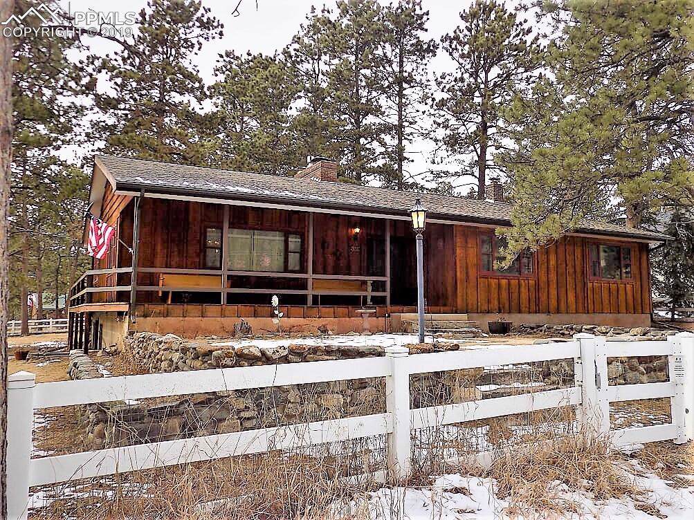 508 Spruce Street - Photo 1