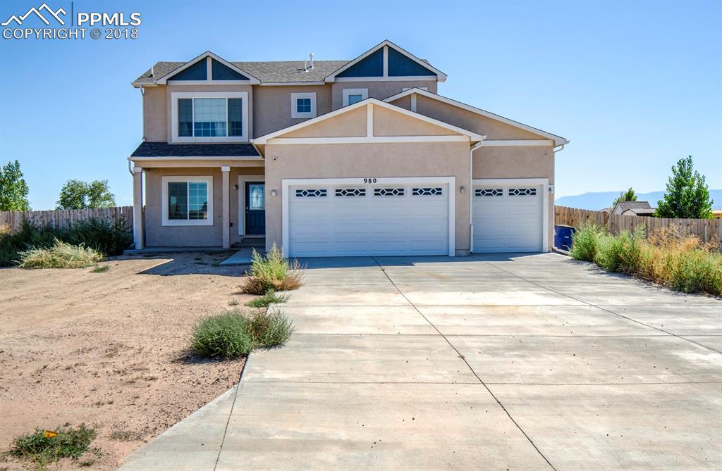 980 El Nido Drive - Photo 1