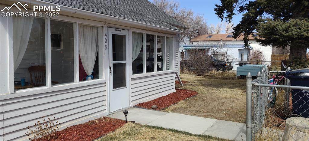 495 Golden Street - Photo 1