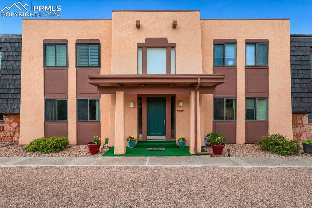 2937 Mesa Road - Photo 1