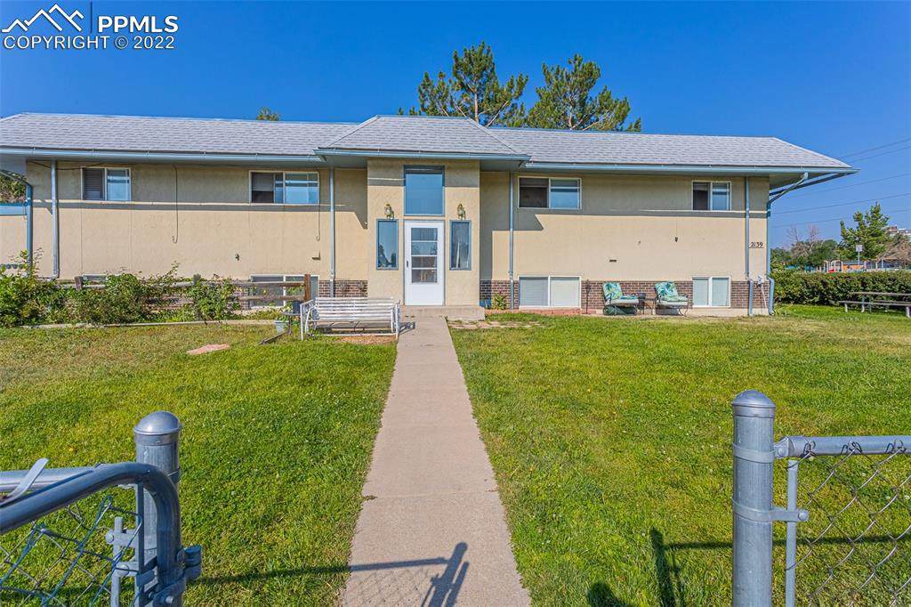 2139 Preuss Road - Photo 1