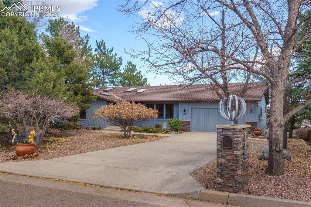 118 Sunbird Cliffs Lane - Photo 1