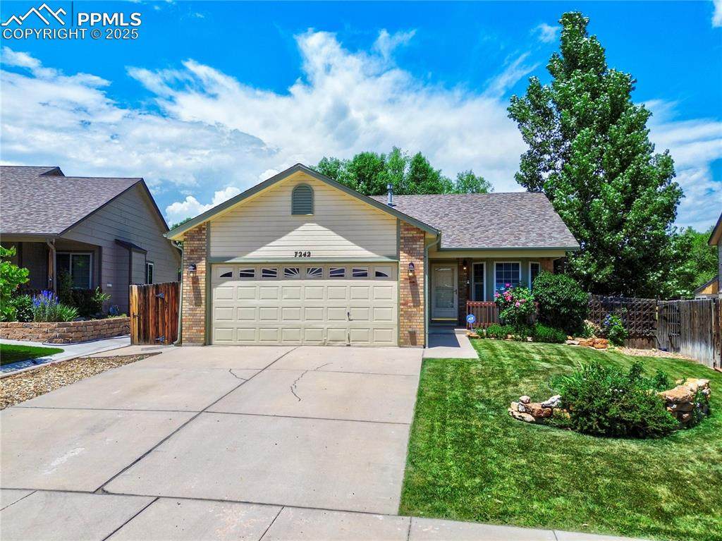 7242 Coral Ridge Drive - Photo 1