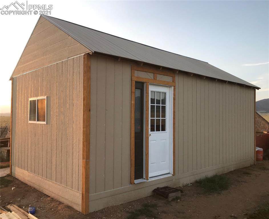 1083 Chase Gulch Road - Photo 1