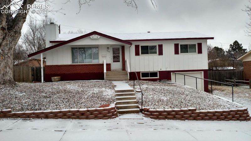 1925 Collier Avenue - Photo 1