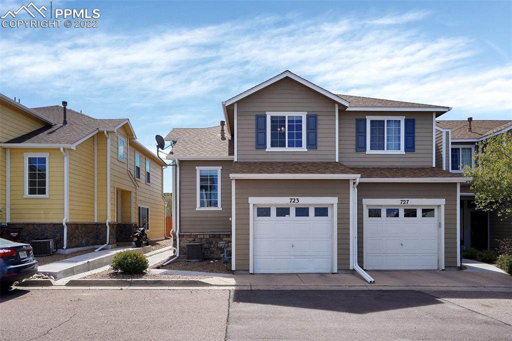723 Hailey Glenn View - Photo 1