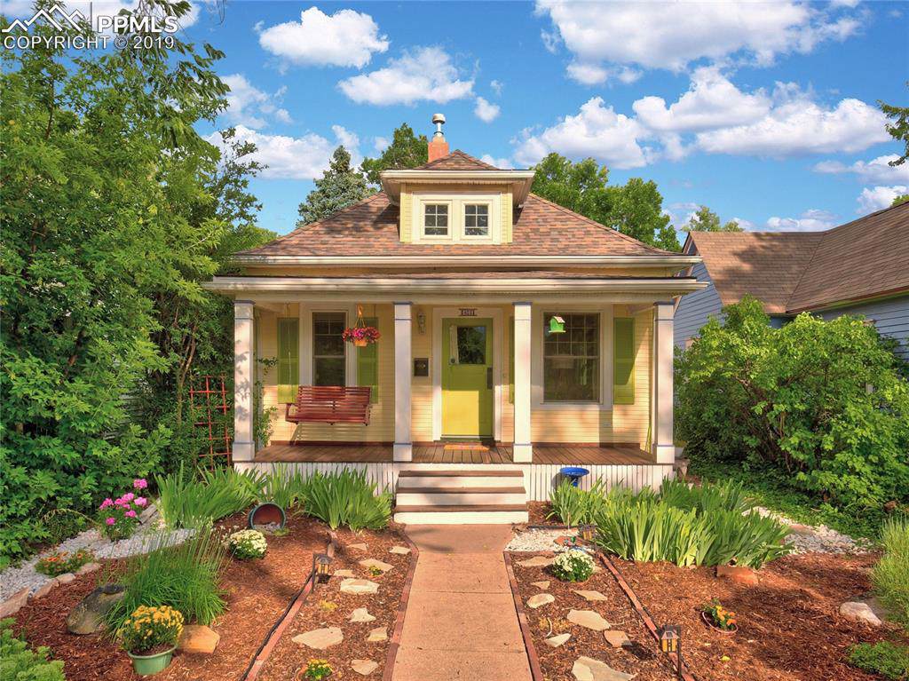 423 Franklin Street - Photo 1