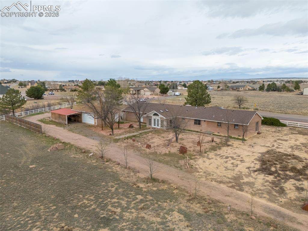 922 Mcculloch Boulevard - Photo 1