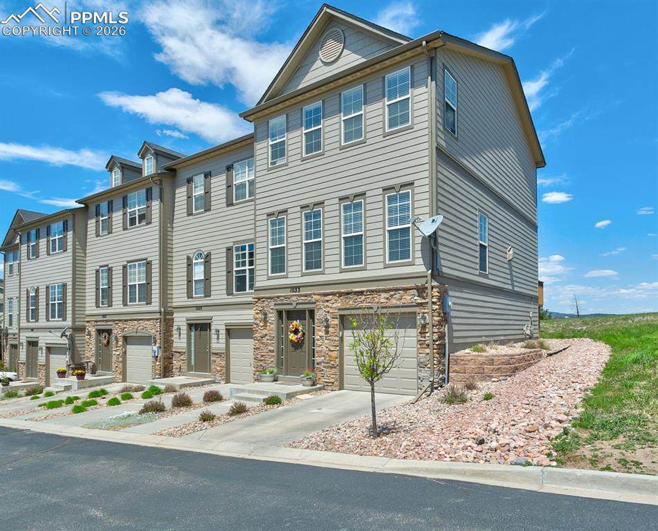 1033 Burning Bush Point - Photo 1