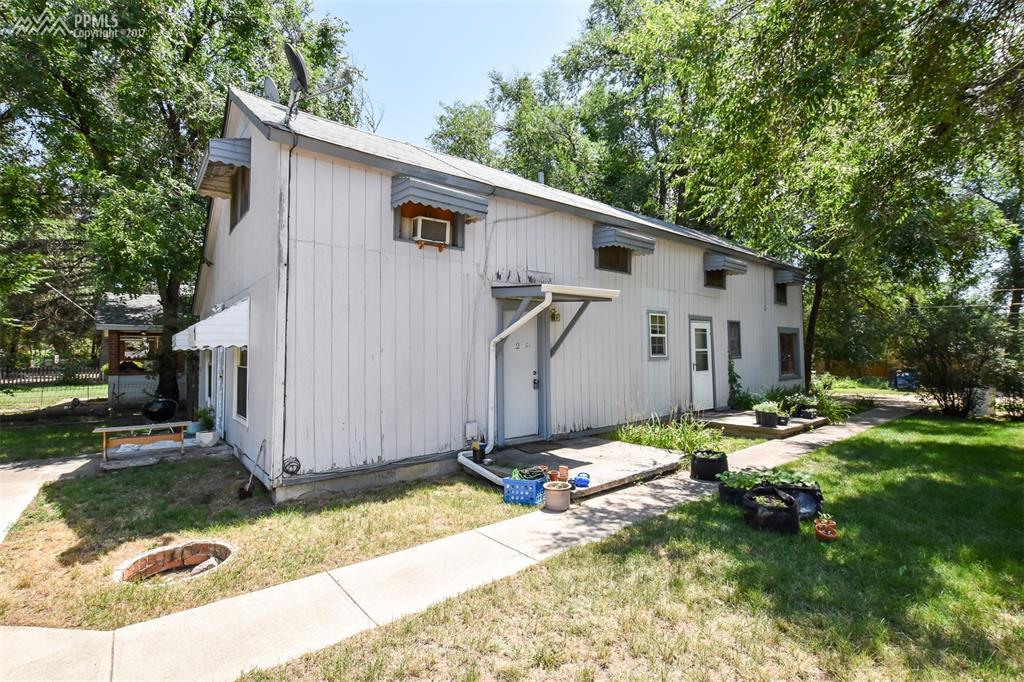 2419 Monument Street - Photo 1