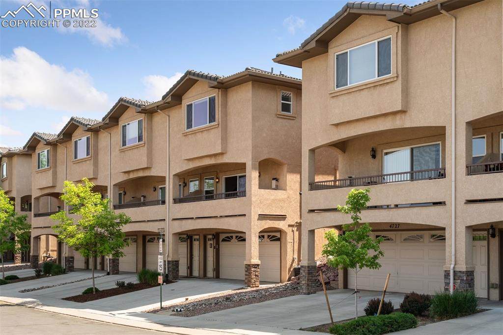 4735 Iron Horse Villas Point - Photo 1