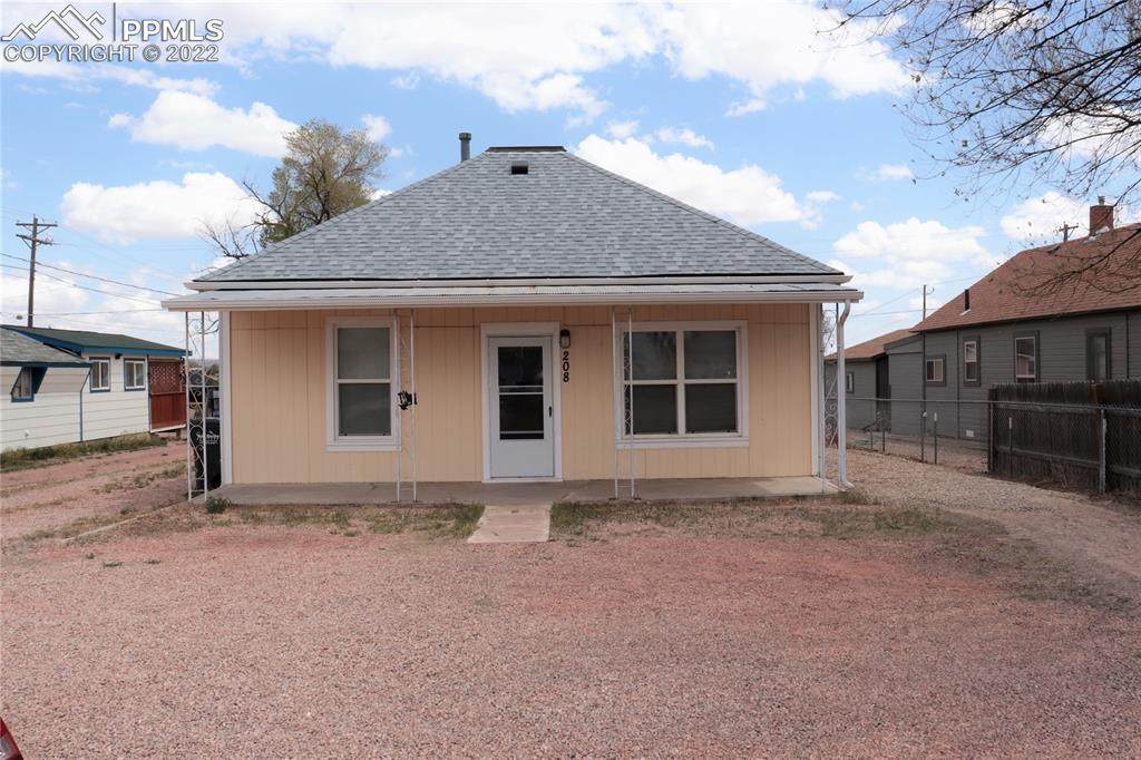 208 Hawkins Street - Photo 1