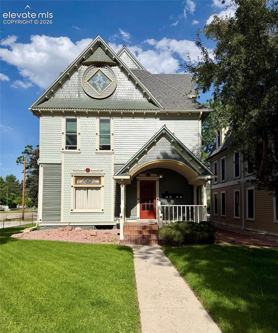 529 Weber Street - Photo 1