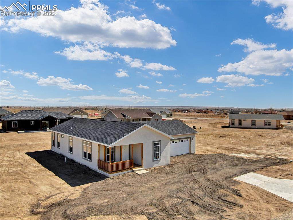 777 Campbell Drive - Photo 1