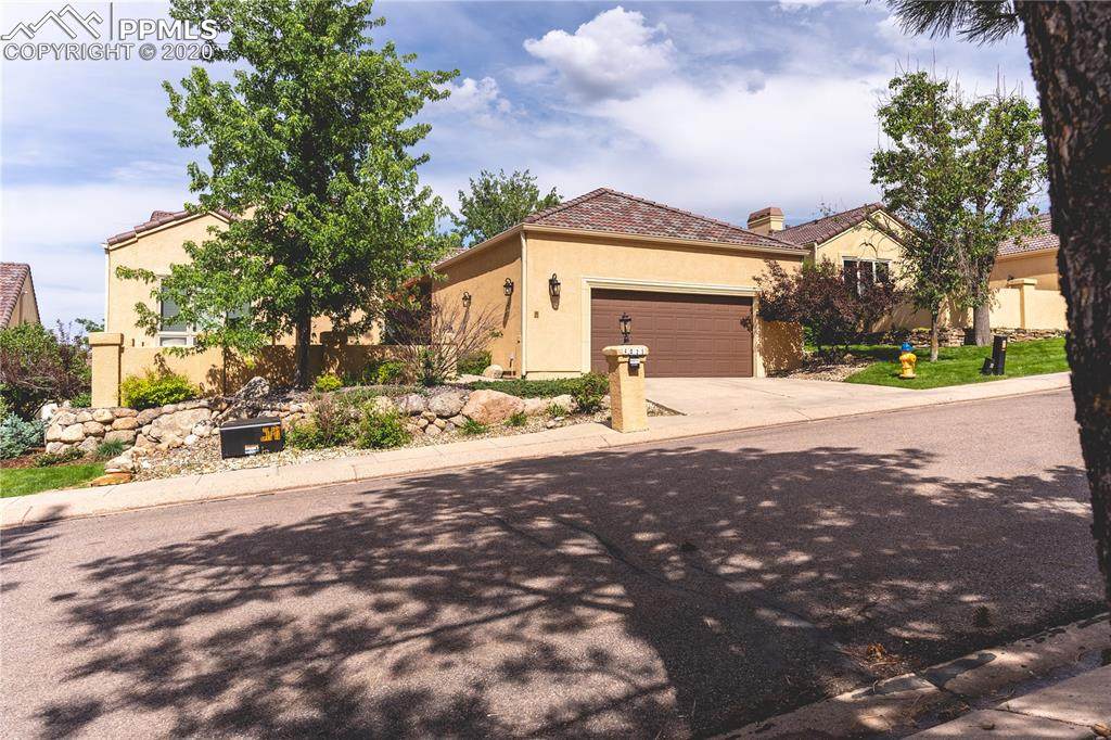 4025 Hermitage Drive - Photo 1