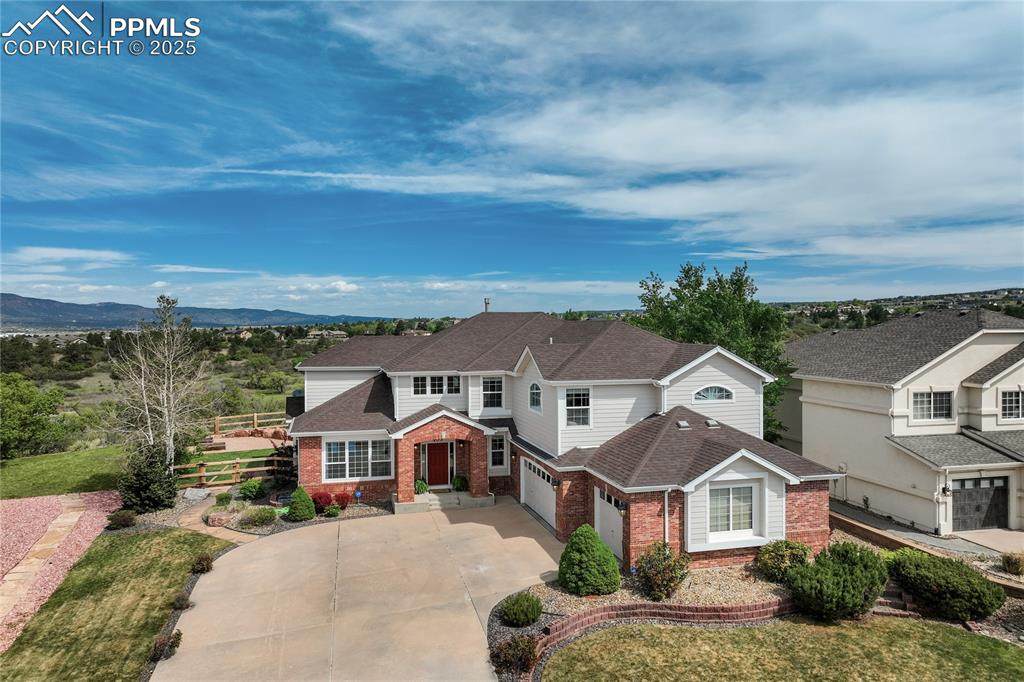 403 Fox Run Circle - Photo 1
