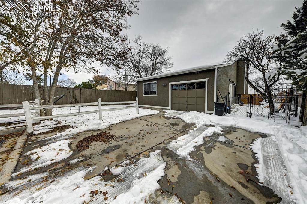 12 Heatherwood Lane - Photo 1