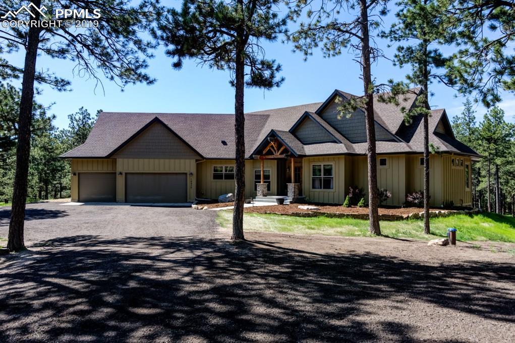 10475 Elizabeth Way - Photo 1