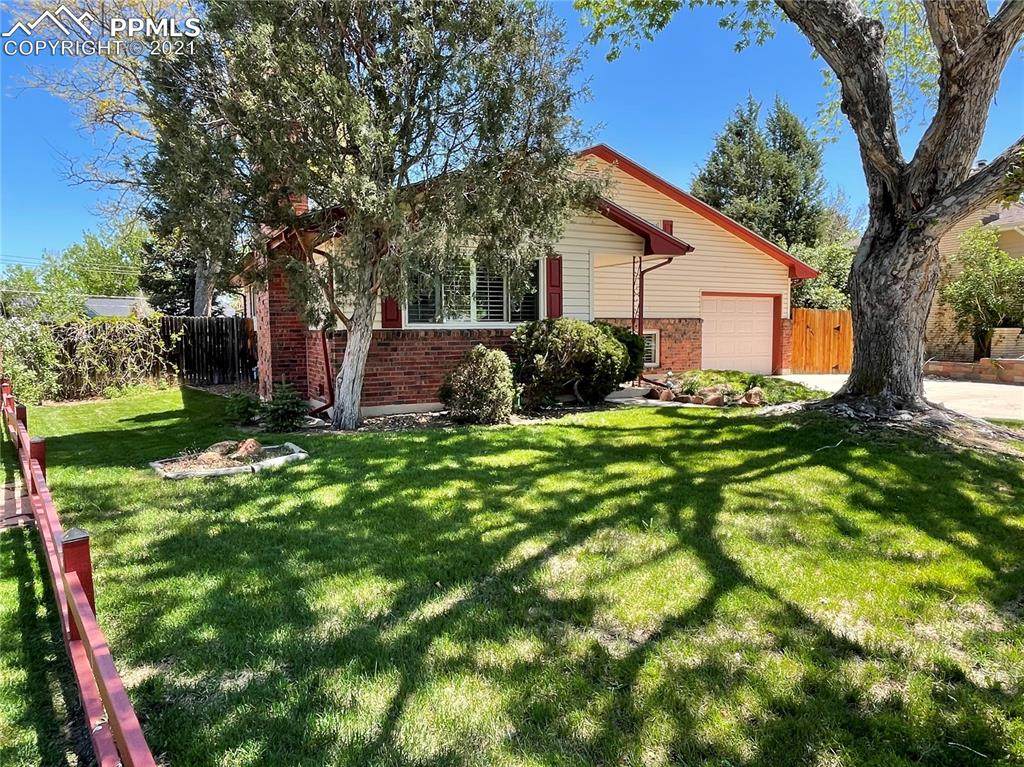 902 Dunston Street - Photo 1