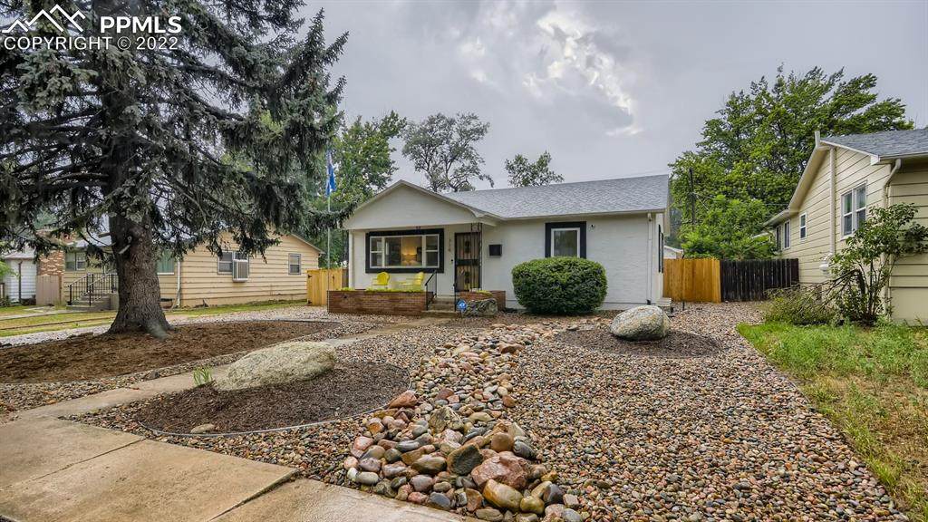 714 31st Street - Photo 1