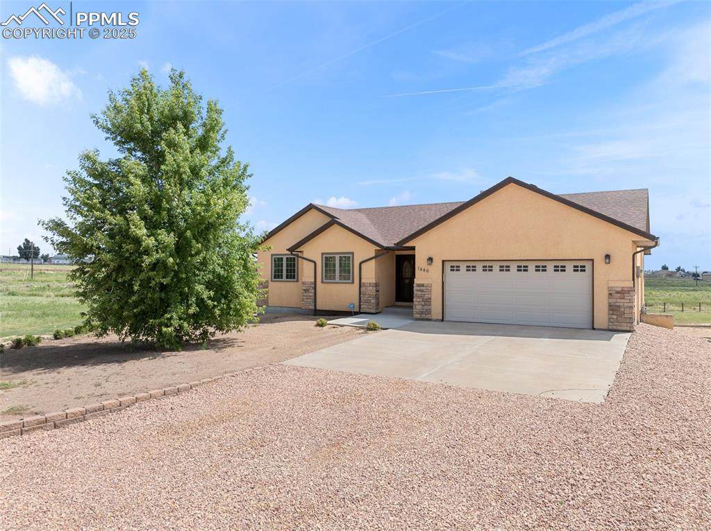 1446 Bowen Drive - Photo 1
