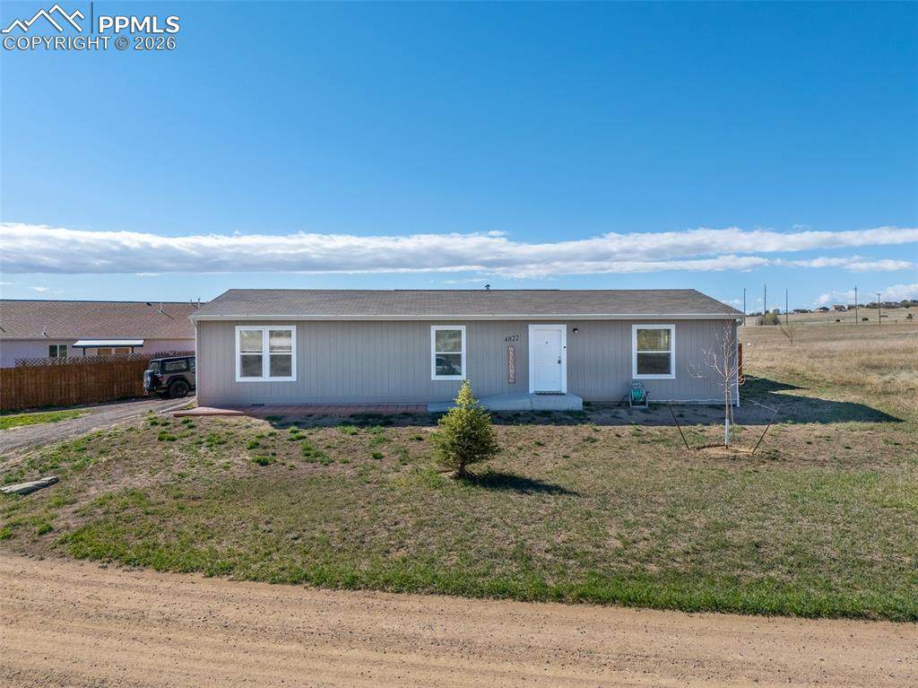 4822 Isabella Drive - Photo 1