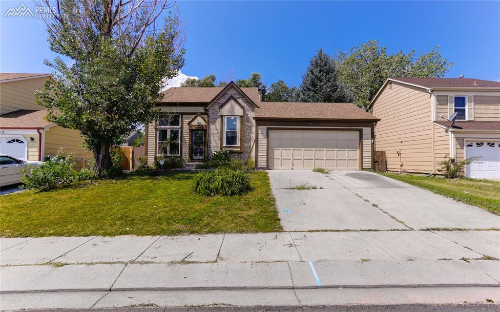 2620 Plymouth Drive - Photo 1