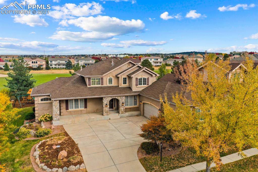 10059 Clovercrest Drive - Photo 1