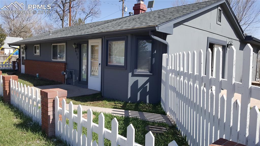 138 Third Street - Photo 1