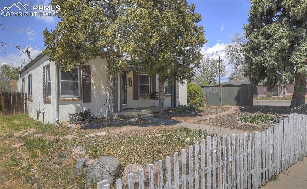 832 Bonfoy Avenue - Photo 1 832 Bonfoy Avenue - Photo 1