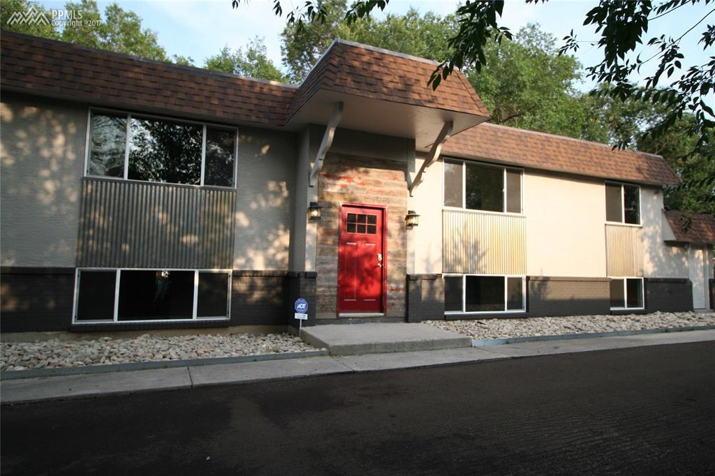 333 Bonnie Court - Photo 1