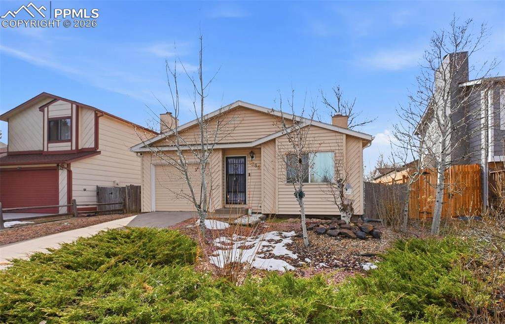 6385 Bismark Road - Photo 1
