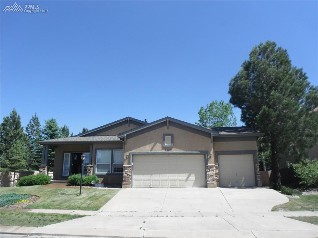 3385 Hollycrest Drive - Photo 1
