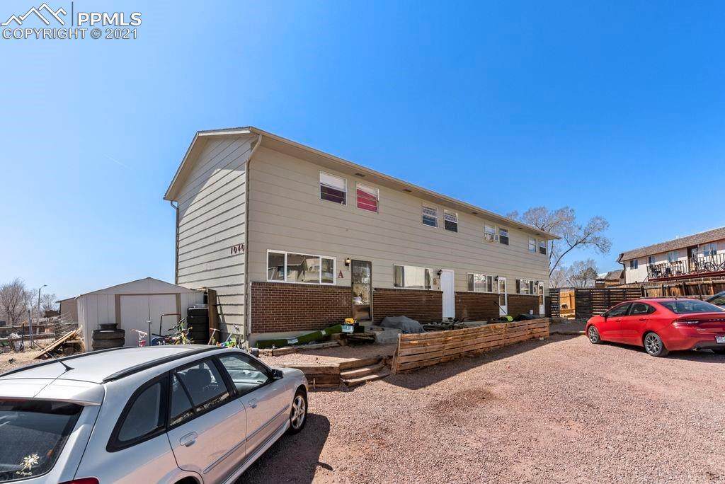 1040 Chiricahua Loop - Photo 1