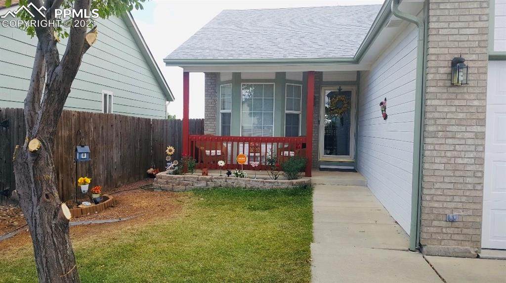 916 Red Brooke Drive - Photo 1