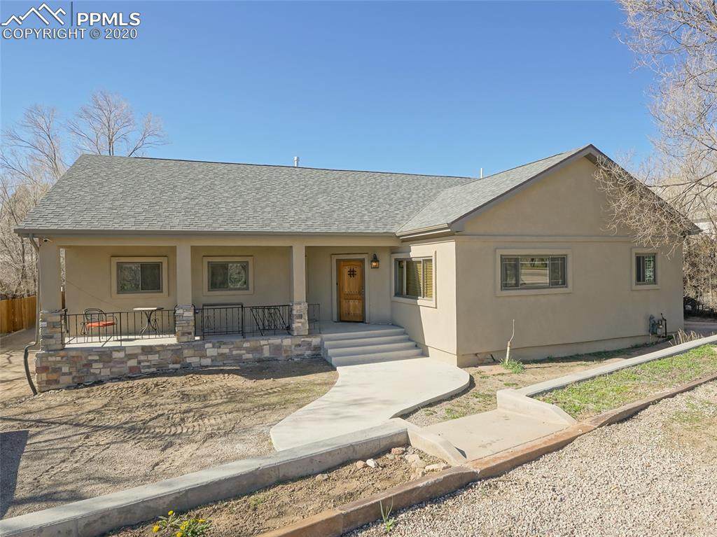 1007 Cheyenne Boulevard - Photo 1