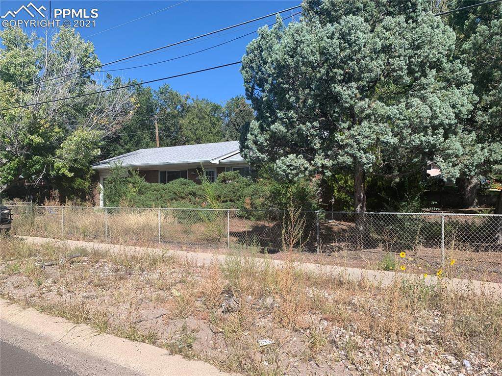 3530 Palmer Park Boulevard - Photo 1