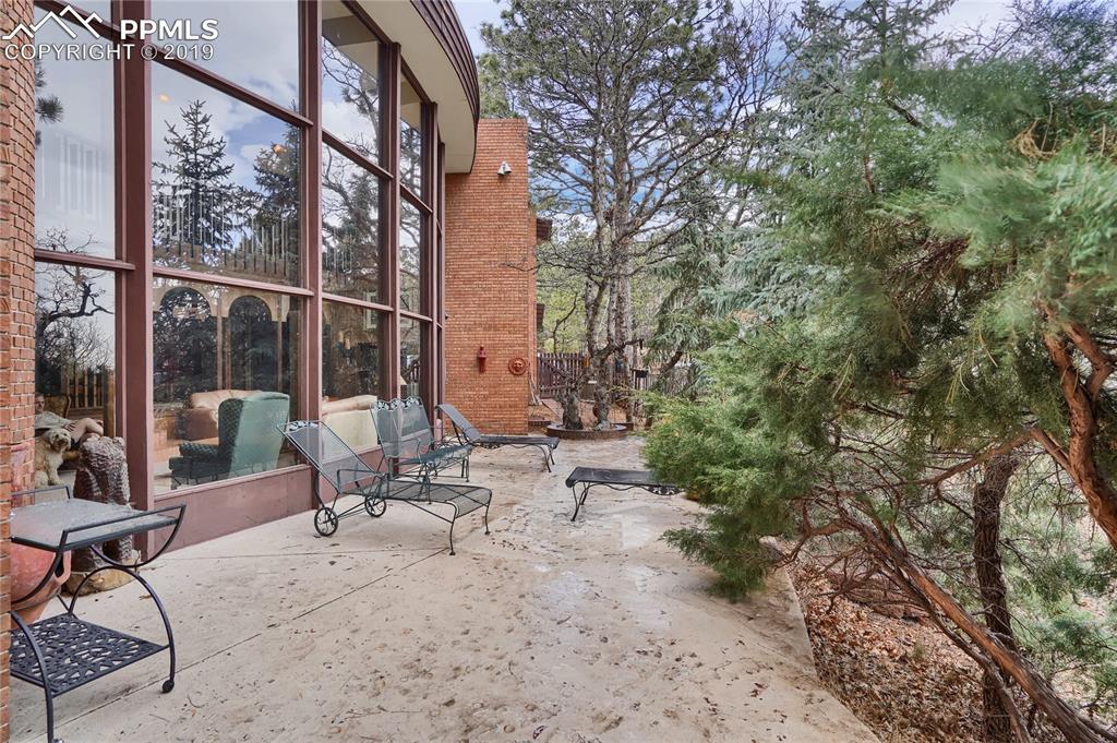 15 Upland Road - Photo 1