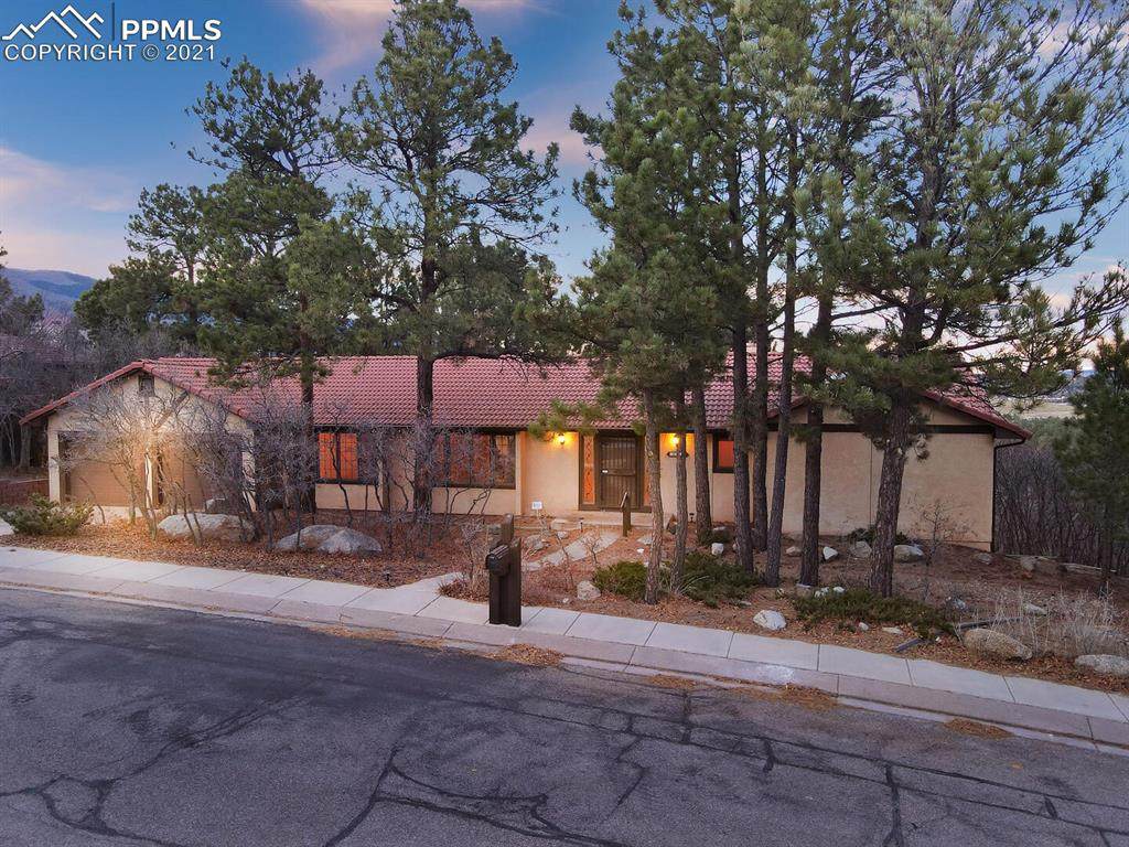5232 Cliff Point Circle - Photo 1