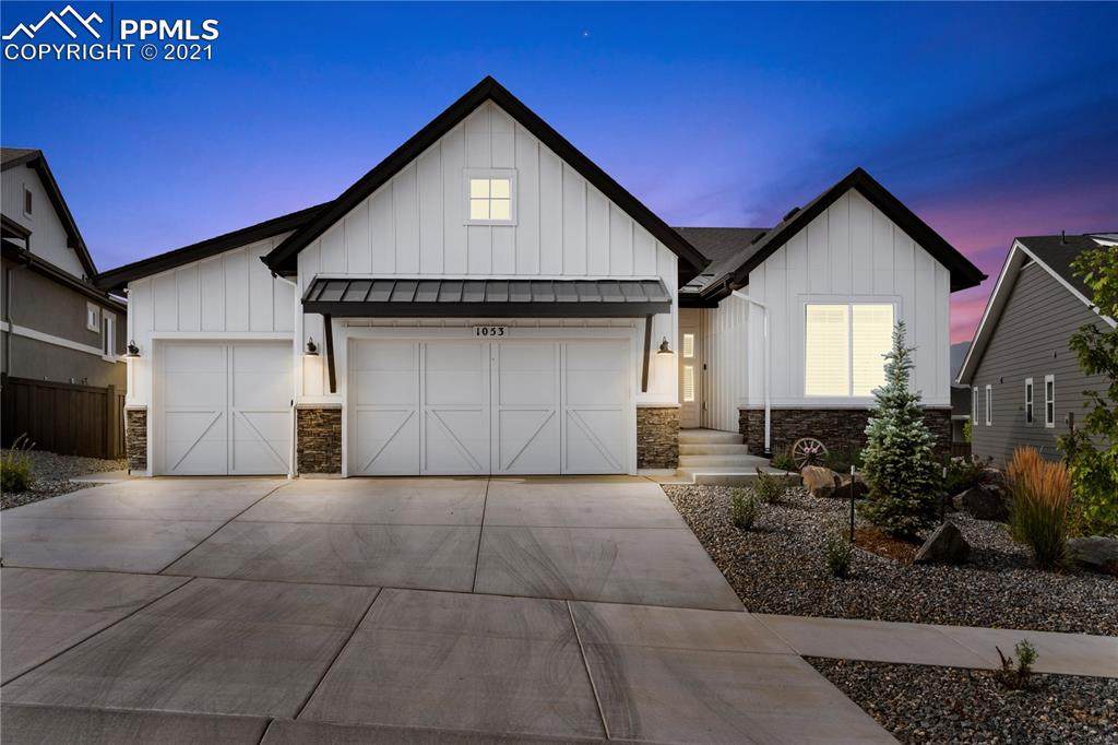 1053 Sir Barton Drive - Photo 1