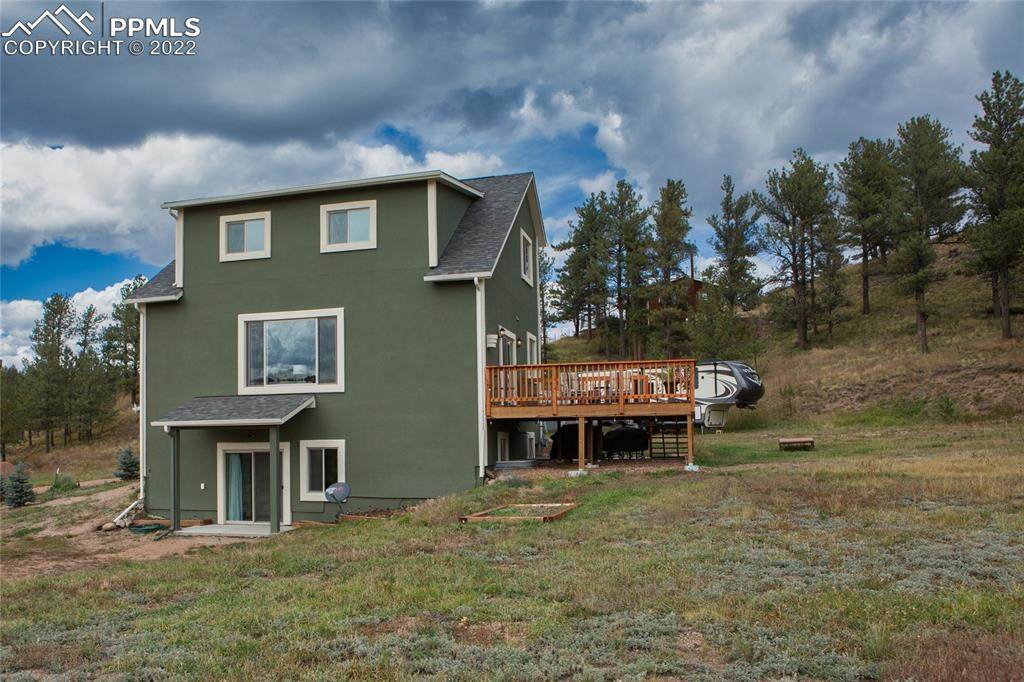 67 Circle Drive - Photo 1