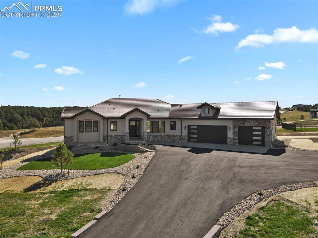 4136 Pinehurst Circle - Photo 1