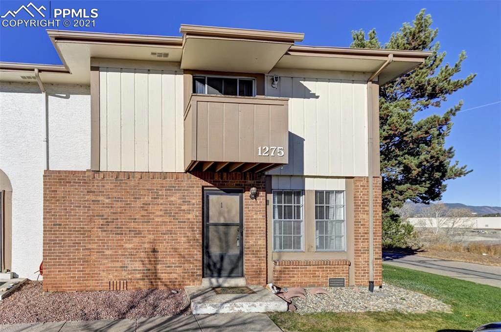 1275 Willow Bend Circle - Photo 1