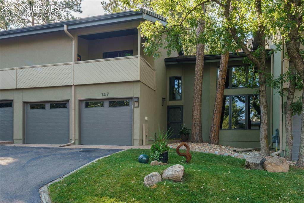 147 Mayhurst Avenue - Photo 1