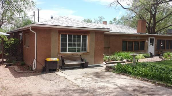 1109 Race Street - Photo 1