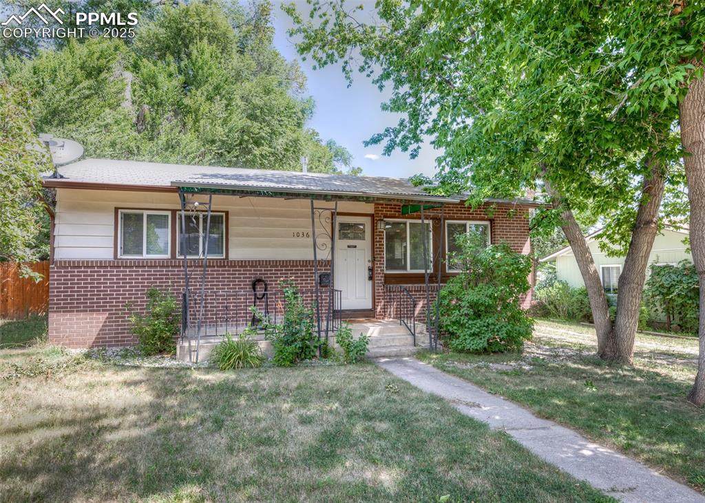 1036 Florence Avenue - Photo 1