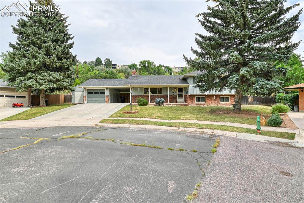 3003 Chambers Circle - Photo 1